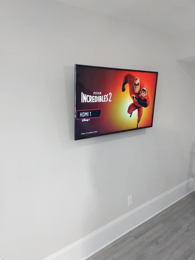 Best TV Mounting Service In Roswell GA