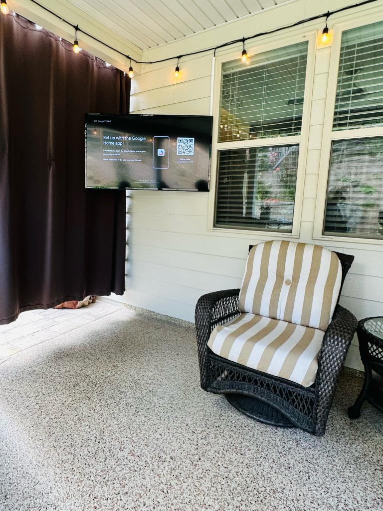 Why Hiring a Professional TV Mounting Service in Villa Rica, GA is Worth Every Penny