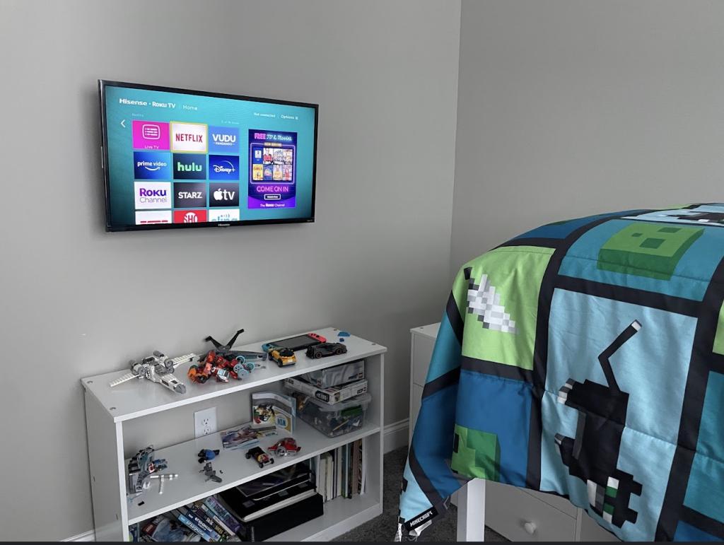 Mounting TVs in Bedrooms for Maximum Comfort