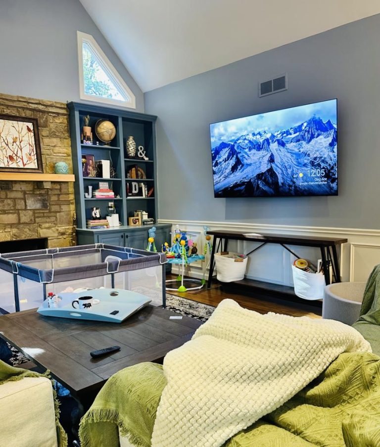 outdoor tv mount outdoor tv mounting ideas same day tv mounting Tv mount over fireplace tv mount service tv mounting TV mounting services Save Time and Money: Hiring a Professional TV Wall Mount Installer Near Me