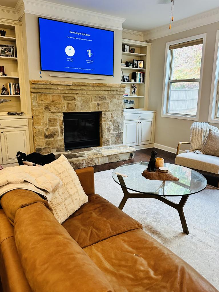 outdoor tv mounting ideas same day tv mounting Tv mount over fireplace tv mount service tv mounting TV mounting services outdoor tv mount Save Time and Money: Hiring a Professional TV Wall Mount Installer Near Me